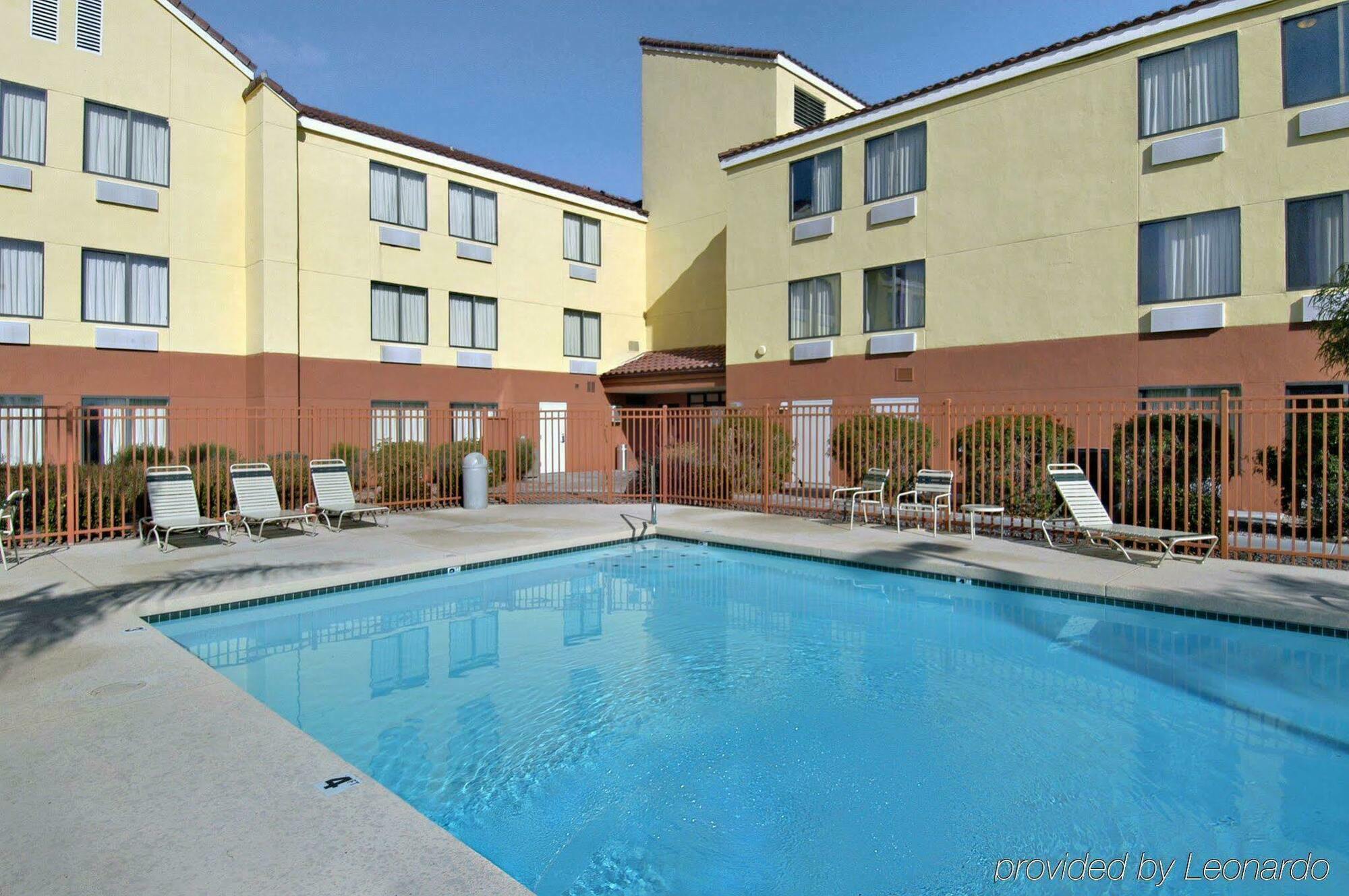 Red Roof Inn Phoenix North - I-17 At Bell Rd Exterior photo